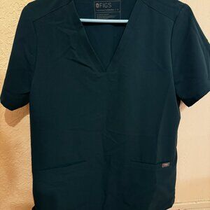 Figs Casma Three-Pocket Scrub Top Forest green